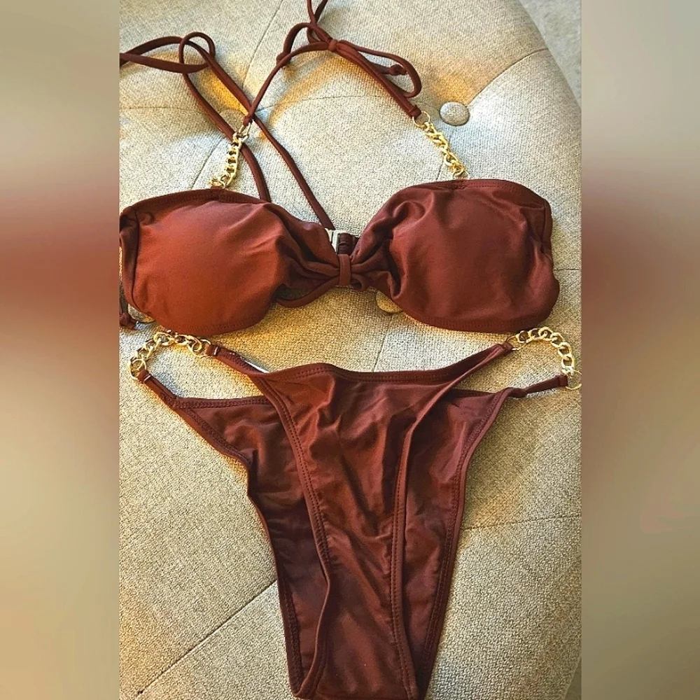 🌟NWOT  Chocolate Brown Two Piece Bathing Suit Bikini-Gold Chain Accents 🌟